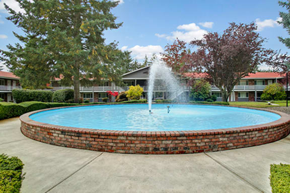 Colonial Square property image