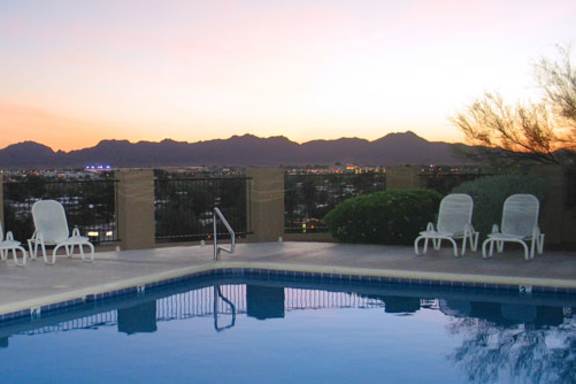 Altamira Apartments property image