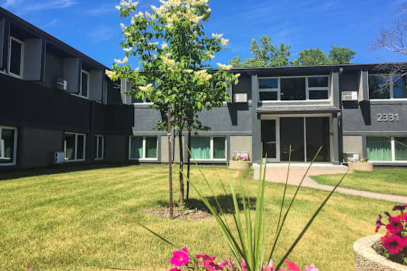 2331 Pembina Highway property image