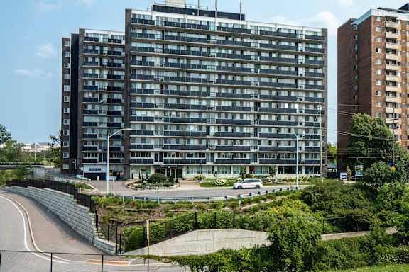 Kingsview Apartments property image