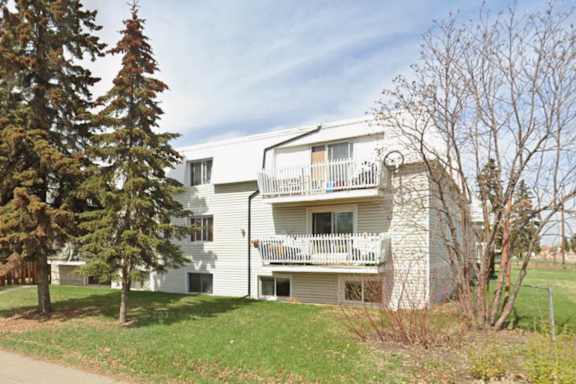 Sky Manor property image