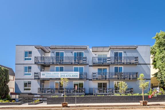 Barry Diamond by Wiseman property image