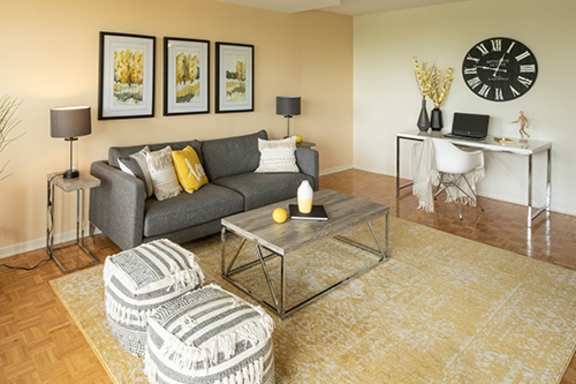 Parkway Towers property image