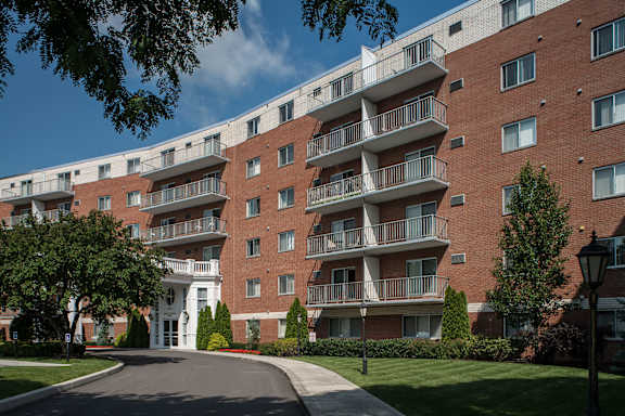 Towers of Colonie property image