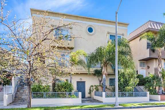 Colby Townhomes by Wiseman property image