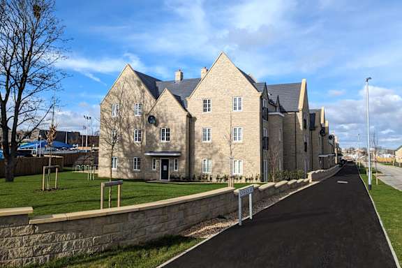 Stamford Gardens property image