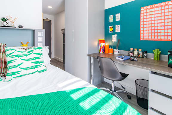 Silver En Suite grade image