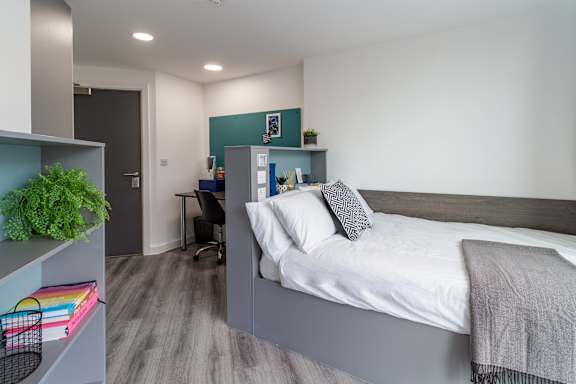 Platinum En Suite grade image