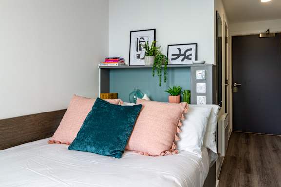 Standard En Suite grade image
