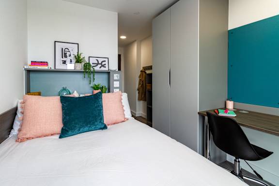 Standard En Suite grade image