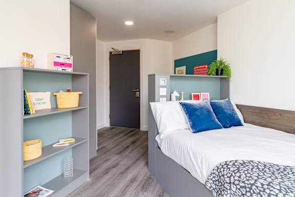 Gold En Suite grade image