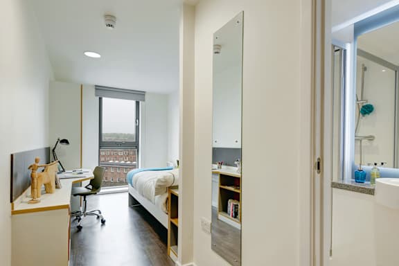 Platinum Two Bed Flat grade image