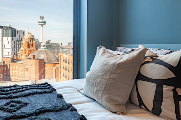 Premium En Suite City View grade image