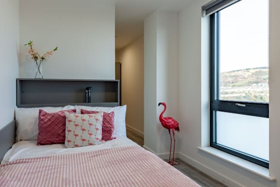 Sky View En Suite grade image