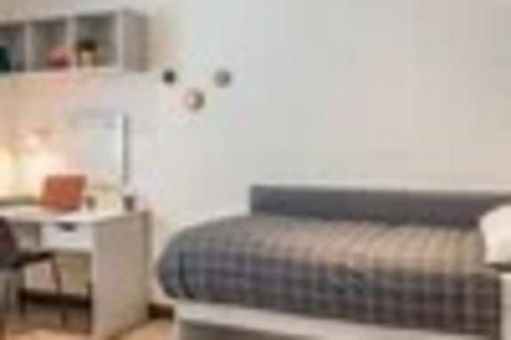 Premium Ensuite 4Bed grade image