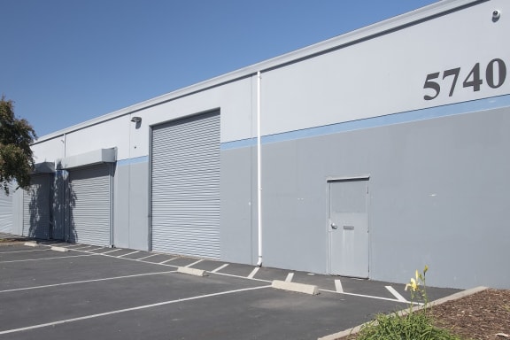 Hillsdale Business Park Exterior Side Profile