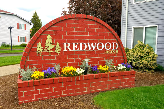 Property sign at Redwood Acres, Vancouver, WA, 98661