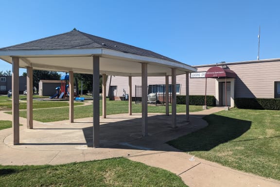 Edenwood Apartments property photo