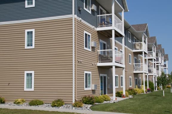 Elegant Exterior View Of Property at Waterstone Apartments, Moorhead