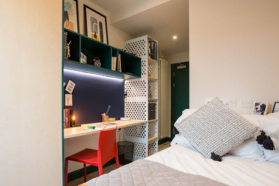 Bronze En Suite grade image