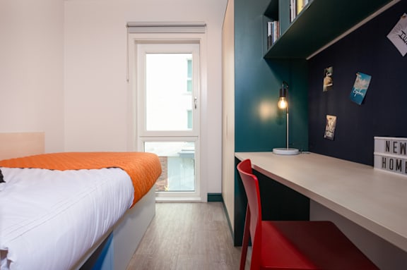 Silver En Suite grade image