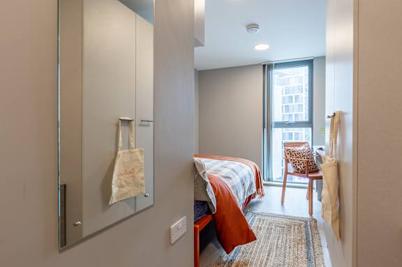 Block B Silver En Suite Floors 1-6 grade image