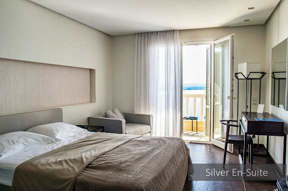 Silver En Suite grade image