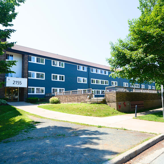 quinpool court exterior