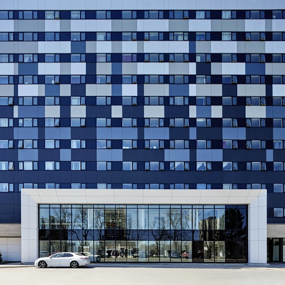 quinpool tower exterior