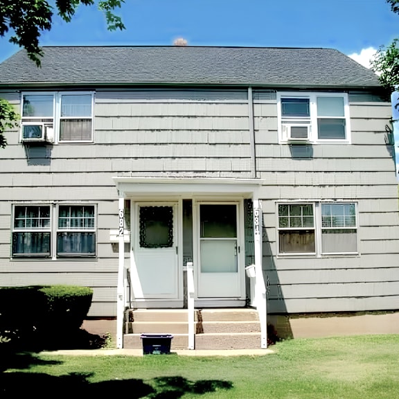 700/702 taunton place