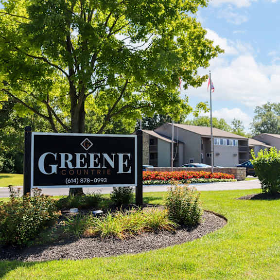 the sign in front of greene country club