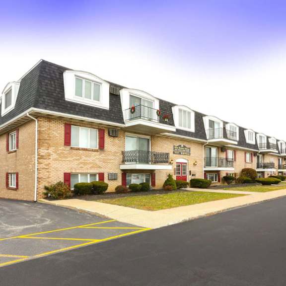 olde towne village apartments - one-bedroom, one-full bath units – two-bedroom, one and a half bath units – balconies – kenmore school district – picnic area – garages - pet friendly 