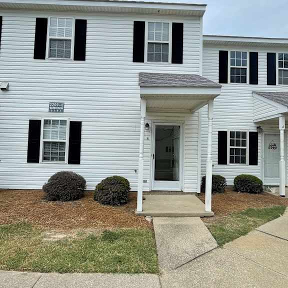 8b 1 bedroom 1 bath