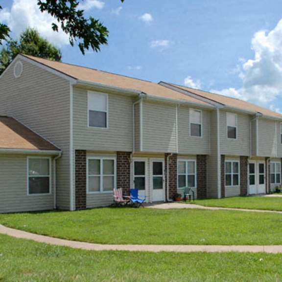 maplewood manor exterior 1