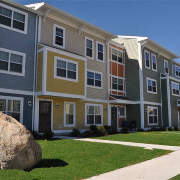 temple landing exterior 1