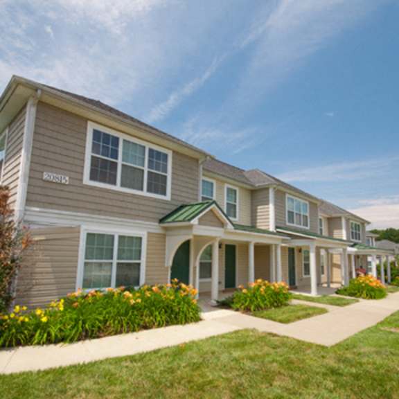 hunting creek exterior