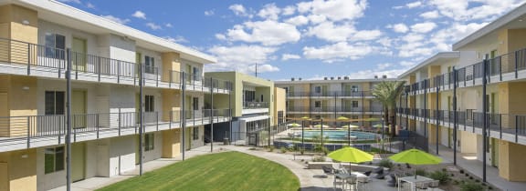 Community at Cabana Bridges Apartments in Tucson Arizona
