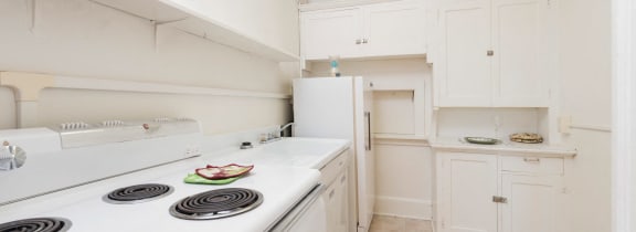 Bismarck, ND Mason| Studio - Kitchen