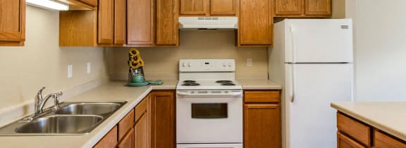 Fully Equipped Kitchen at Sunset Ridge Apartments in Bismarck, ND