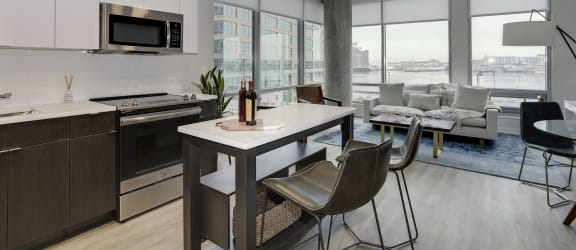1405 Point property image