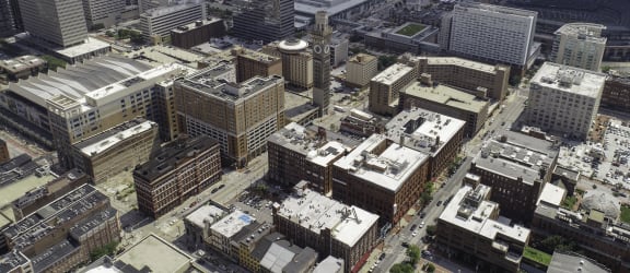 405 W Redwood Apartments property image