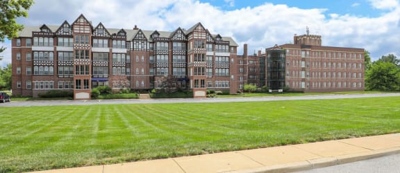 Legacy at Ingram Manor property image
