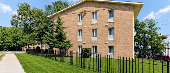 Cedar Heights property image