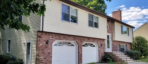 655 South Street property image