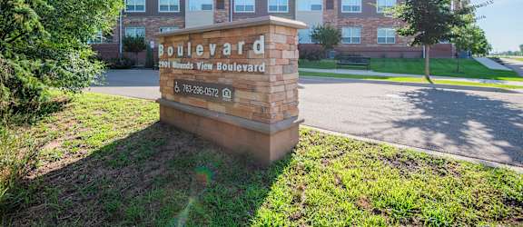 Boulevard property image