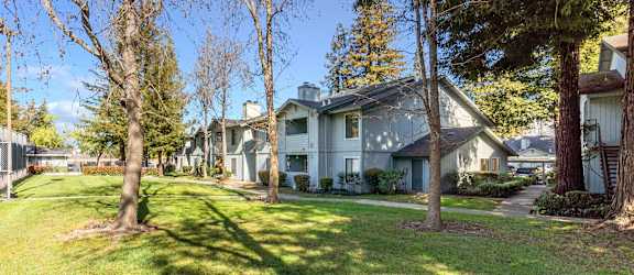 Vintage Pointe property image