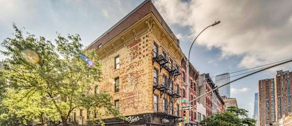 678 9th Avenue property image