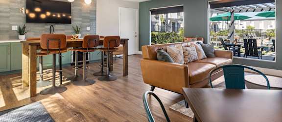 Horizon property image