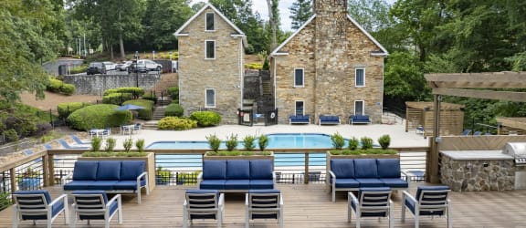 Mill House at East Cobb Apartment Homes property image
