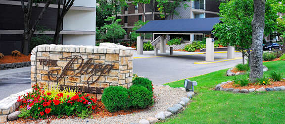 York Plaza property image